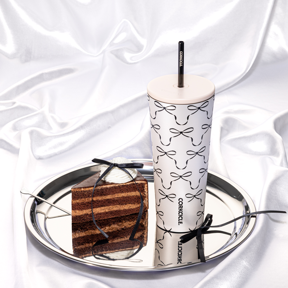 cold-cup-w4 2a98a7269432--2224PBBC-lifestyle.png