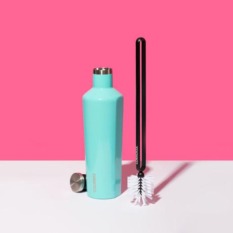 bottle-brush-f7 accessories_bottlebrush_lifestyle.jpg